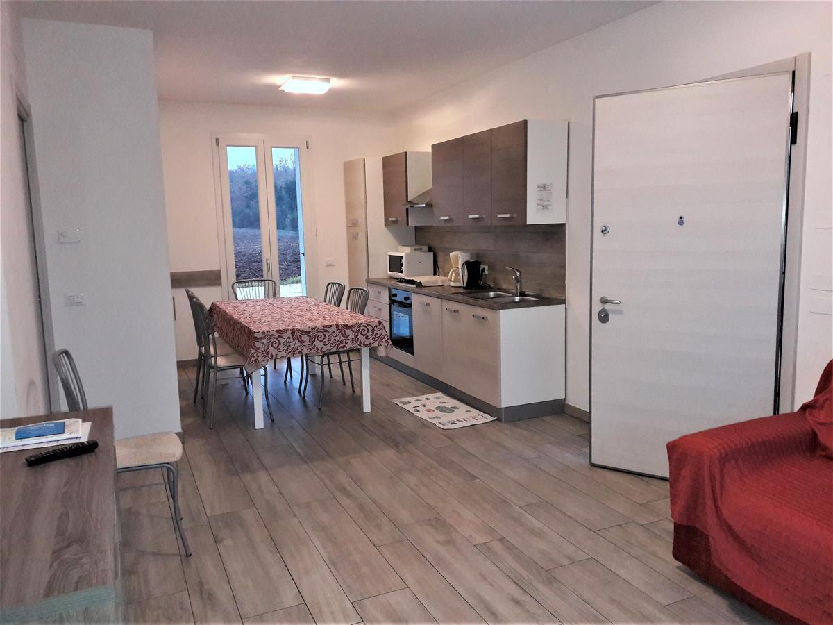 Villaggio Esmera Дезенцано-дель-Гарда Экстерьер фото